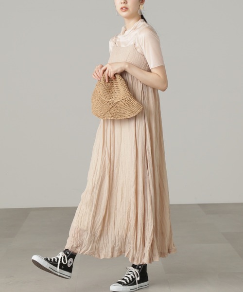 FREE'S MART（フリーズマート）の「◆ダブルストラップワッシャーキャミワンピース（ワンピース・レディース・ホワイト/ブラック/ベージュ・MEDIUM/SMALL）」の20枚目の写真