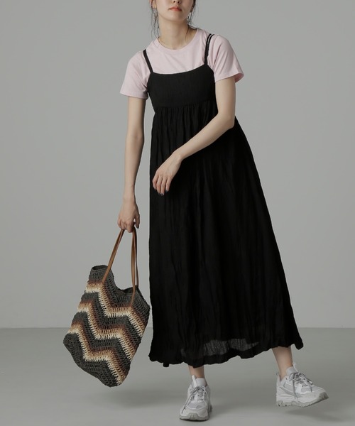 FREE'S MART（フリーズマート）の「◆ダブルストラップワッシャーキャミワンピース（ワンピース・レディース・ホワイト/ブラック/ベージュ・MEDIUM/SMALL）」の13枚目の写真