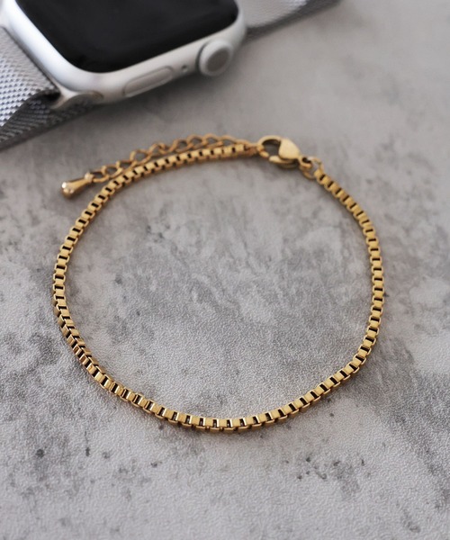 LEPSIM(レプシィム)の「ステンレスチェーンブレス 189977(ブレスレット・レディース・ゴールド系その他/ゴールド/シルバー系その他/シルバー/ゴールド系その他2/シルバー系その他2・ONE SIZE)」の5枚目の写真