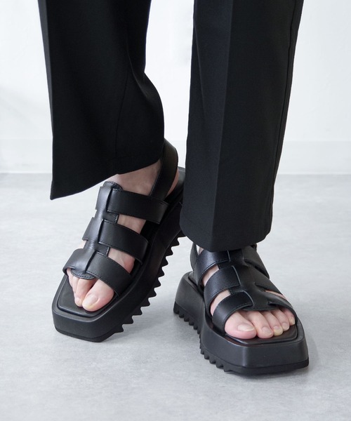 VARISISTA Global Studio（ヴァリジスタ グローバルスタジオ）の「VARISISTA Global Studio （ヴァリジスタ グローバルスタジオ） / メンズ レザー 厚底 シャークソール グルカサンダル VG2302（サンダル・メンズ・ブラウン/ブラック・S/M/L/XL）」の19枚目の写真