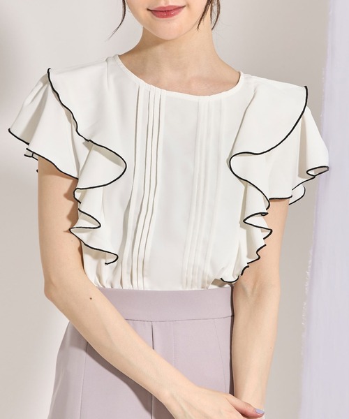 tocco closet（トッコ　クローゼット）の「ピンタック×ラッフルフリル配色ブラウス（シャツ/ブラウス・レディース・ブラック/オフホワイト/グレー系その他・M）」の3枚目の写真