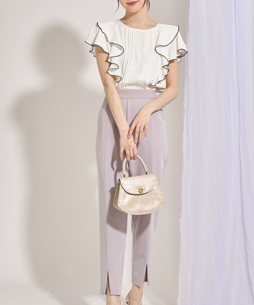 tocco closet（トッコ　クローゼット）の「ピンタック×ラッフルフリル配色ブラウス（シャツ/ブラウス・レディース・ブラック/オフホワイト/グレー系その他・M）」の4枚目の写真