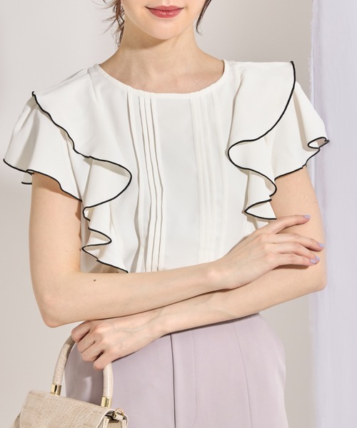 tocco closet（トッコ　クローゼット）の「ピンタック×ラッフルフリル配色ブラウス（シャツ/ブラウス・レディース・ブラック/オフホワイト/グレー系その他・M）」の22枚目の写真