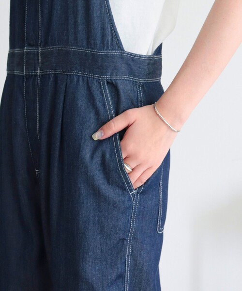 fredy emue（フレディエミュ）の「ショルダーリボンサロペット（サロペット/オーバーオール・レディース・ブルー/アイボリー・38）」の5枚目の写真