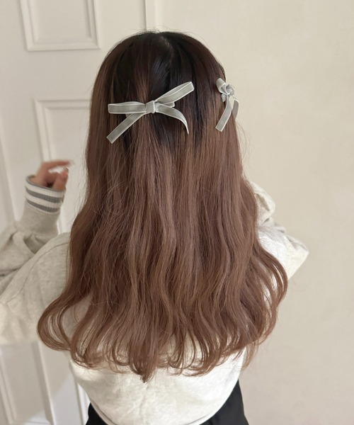 apres jour(アプレジュール)の「【apres jour×ARIAZ】ミニリボンヘアクリップ2SET(バレッタ/ヘアクリップ・レディース・ブラック/ピンクベージュ/グレー/ブラック系その他・FREE)」の9枚目の写真