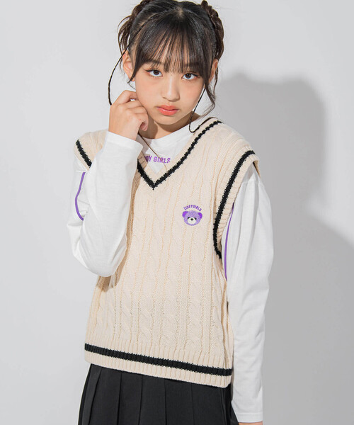 ZIDDY（ジディ）の「【 ニコ☆プチ 掲載 】クマ刺繍ベスト＆ロゴTシャツセット(130~160cm)（ベスト・キッズ・ブラック/ベージュ・150cm/160cm/130cm/140cm）」の2枚目の写真