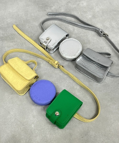 Six M（シックスエム）の「【SixM/シックスエム】トリプルマルチポーチ（ショルダーバッグ・レディース・シルバー/イエロー・FREE）」の21枚目の写真