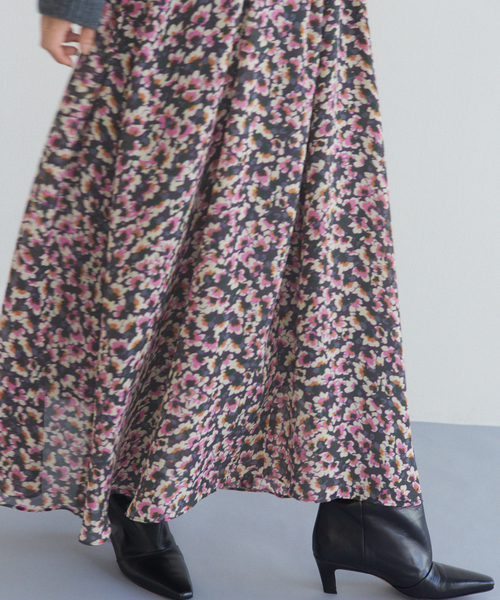 IENA（イエナ）の「《追加》フラワープリント ボザムドレス