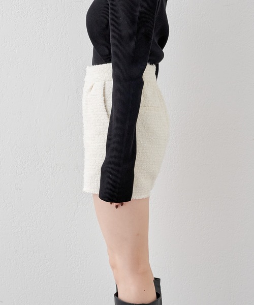 Chico（チコ）の「ツイードショートパンツ（その他パンツ・レディース・グレー/ブラック/アイボリー・FREE）」の4枚目の写真