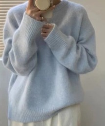 ベーシッククルーネックニット