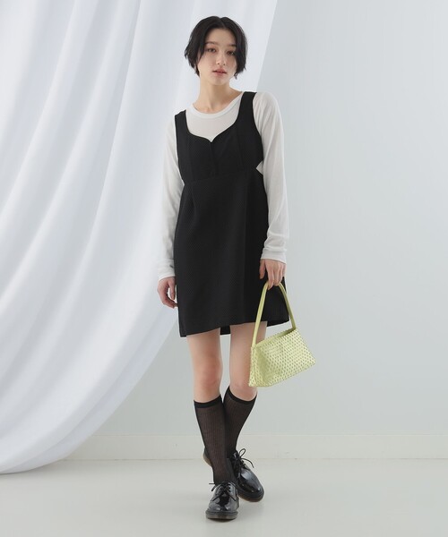 Ray BEAMS(レイビームス)の「Ray BEAMS / カットアウト ミニ サロペット ワンピース(ワンピース・レディース・ホワイト系その他6/ブラック・0/1)」の6枚目の写真