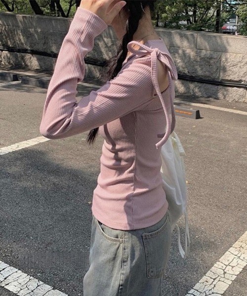 by muni:r(バイ ムニール)の「アンバルショルダーリボンTシャツ(Tシャツ/カットソー・レディース・ピンク/アイボリー/ブラック・FREE)」の19枚目の写真