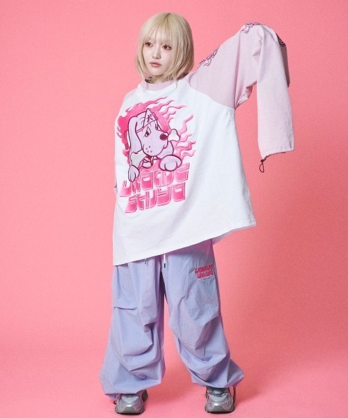 GALFY（ガルフィー）の「ストリートファッション GALFY ガルフィー うらめしやパンツ オーバーサイズ ギャル ボトムス パンツ ナイロンパンツ カラーパンツ ジャージ 長ズボン（カーゴパンツ・メンズ・サックスブルー/ピンク/ライトグリーン・L/XL）」の3枚目の写真