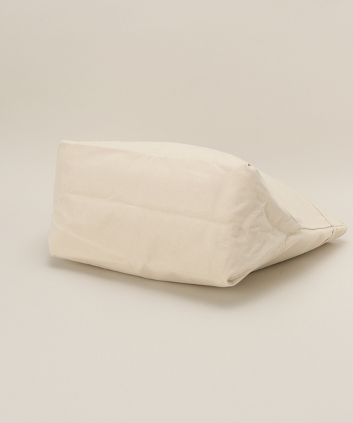 AP STUDIO（エーピーストゥディオ）の「【BRICKS&WOOD/ブリックス アンド ウッド】別注トートバッグ（トートバッグ・レディース・アイボリー・FREE）」の7枚目の写真