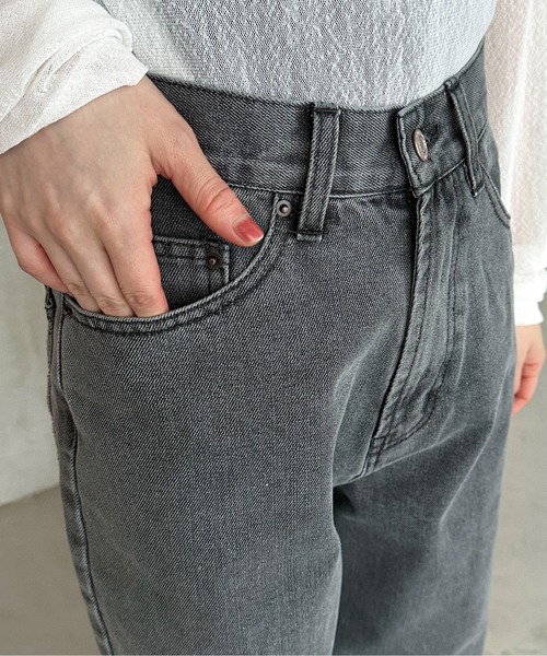 feepur(フェピュール)の「【4size展開】ベーシックストレートデニム(デニムパンツ・レディース・ブルー/ブラック/グレー/サックスブルー/アイボリー/ブラウン・SMALL/MEDIUM/LARGE/TALL)」の14枚目の写真
