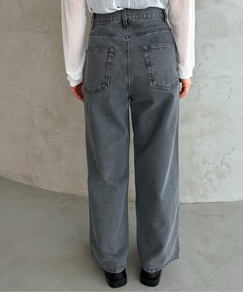 feepur(フェピュール)の「【4size展開】ベーシックストレートデニム(デニムパンツ・レディース・ブルー/ブラック/グレー/サックスブルー/アイボリー/ブラウン・SMALL/MEDIUM/LARGE/TALL)」の11枚目の写真
