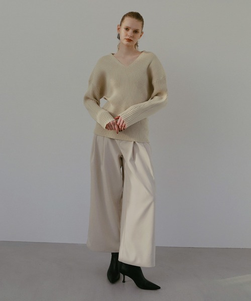 MIELI INVARIANT（ミエリインヴァリアント）の「Dolman Rib Knit Tops（ニット/セーター・レディース・ブラック/グレー/アイボリー・FREE）」の10枚目の写真