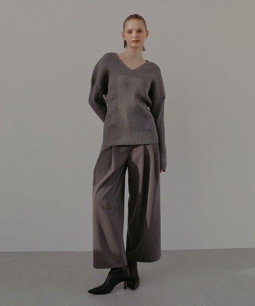 MIELI INVARIANT（ミエリインヴァリアント）の「Dolman Rib Knit Tops（ニット/セーター・レディース・ブラック/グレー/アイボリー・FREE）」の13枚目の写真