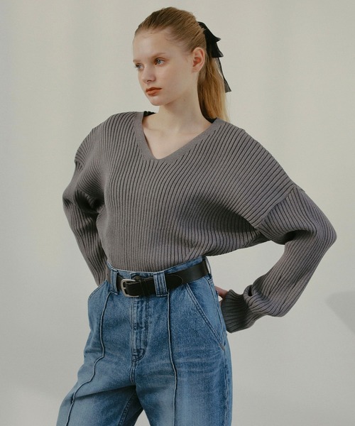 MIELI INVARIANT（ミエリインヴァリアント）の「Dolman Rib Knit Tops（ニット/セーター・レディース・ブラック/グレー/アイボリー・FREE）」の17枚目の写真