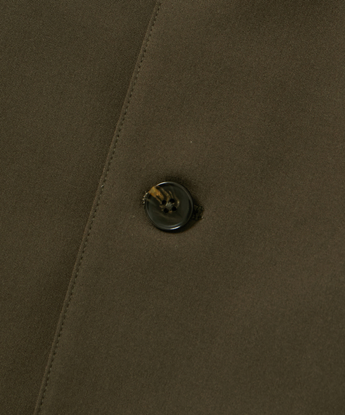 ADAM ET ROPE'(アダムエロペ)の「オーバーサイズ イージー テーラード ジャケット / シーズンレス / セットアップ対応(テーラードジャケット・メンズ・ブラック/チャコールグレー/カーキ・L/S/M)」の10枚目の写真