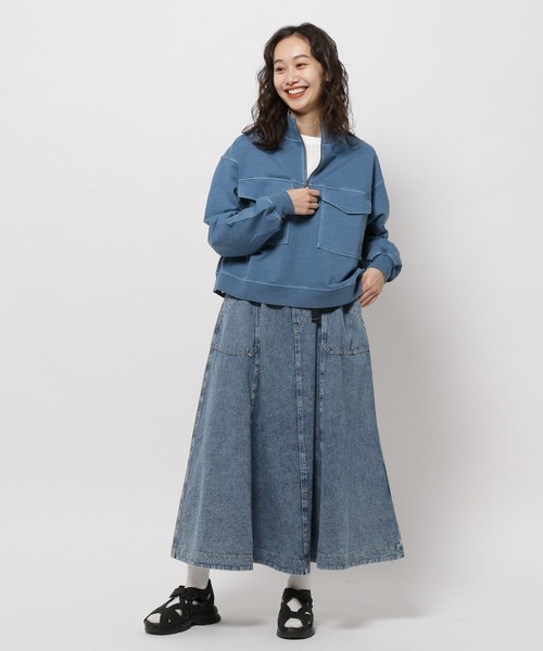 niko and...(ニコアンド)の「ハーフZIPBIGポケットプルオーバー(スウェット・レディース・ブルー/ナチュラル/チャコール・MEDIUM/LARGE)」の8枚目の写真