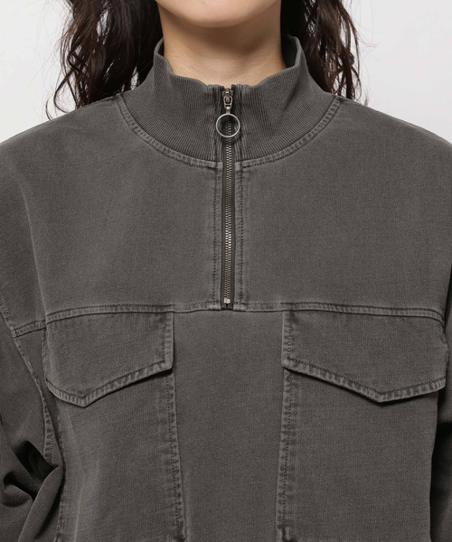 niko and...(ニコアンド)の「ハーフZIPBIGポケットプルオーバー(スウェット・レディース・ブルー/ナチュラル/チャコール・MEDIUM/LARGE)」の13枚目の写真