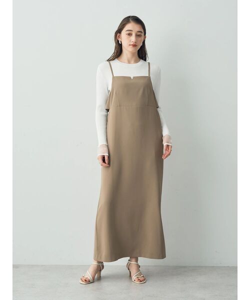 YECCA VECCA（イェッカヴェッカ）の「サイドカットアウトキャミワンピース（ワンピース・レディース・ネイビー/ベージュ・FREE）」の5枚目の写真