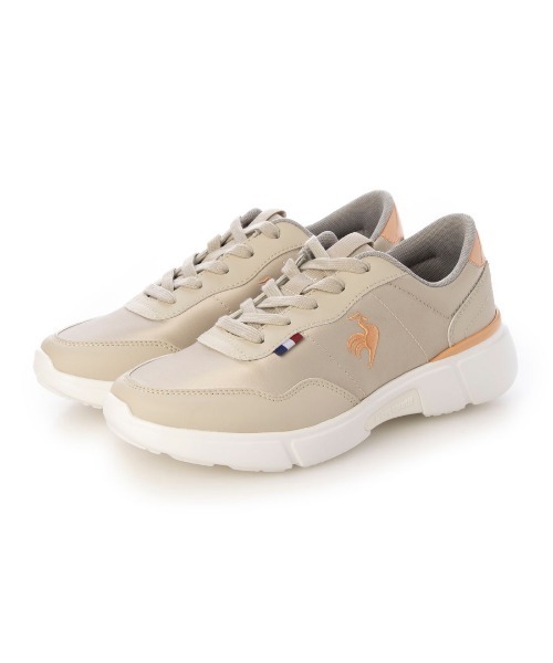 le coq sportif(ルコックスポルティフ)の「【3E】レースアップスニーカー(ラ セギュール IV)(スニーカー・レディース・ホワイト/ネイビー/ブラック/ベージュ・22.5cm/23cm/23.5cm/24cm/24.5cm)」の3枚目の写真