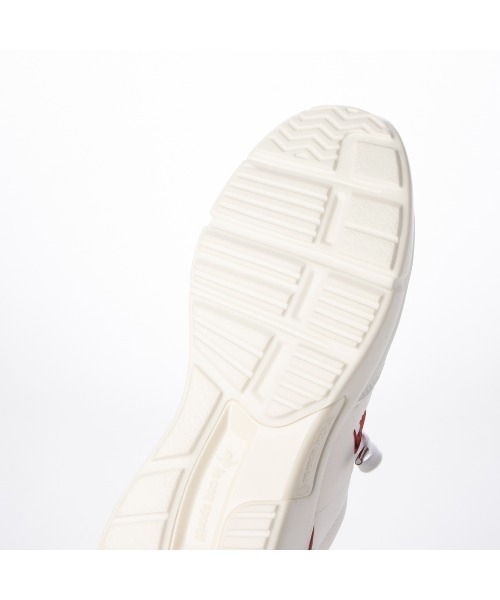le coq sportif(ルコックスポルティフ)の「【3E】レースアップスニーカー(ラ セギュール IV)(スニーカー・レディース・ホワイト/ネイビー/ブラック/ベージュ・22.5cm/23cm/23.5cm/24cm/24.5cm)」の8枚目の写真