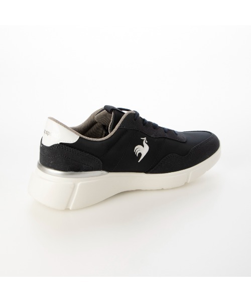 le coq sportif(ルコックスポルティフ)の「【3E】レースアップスニーカー(ラ セギュール IV)(スニーカー・レディース・ホワイト/ネイビー/ブラック/ベージュ・22.5cm/23cm/23.5cm/24cm/24.5cm)」の15枚目の写真