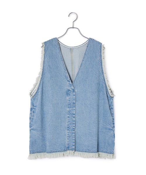 ADAM ET ROPE'（アダムエロペ）の「【サステナブル】フリンジデニムベスト（シャツ/ブラウス・レディース・ブラック/ブルー・FREE）」の6枚目の写真