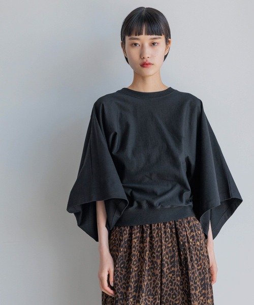 yuw（ユウ）の「ワイドドルマンＴシャツ　991827（Tシャツ/カットソー・レディース・ブラック/ホワイト/チャコールグレー・FREE）」の18枚目の写真