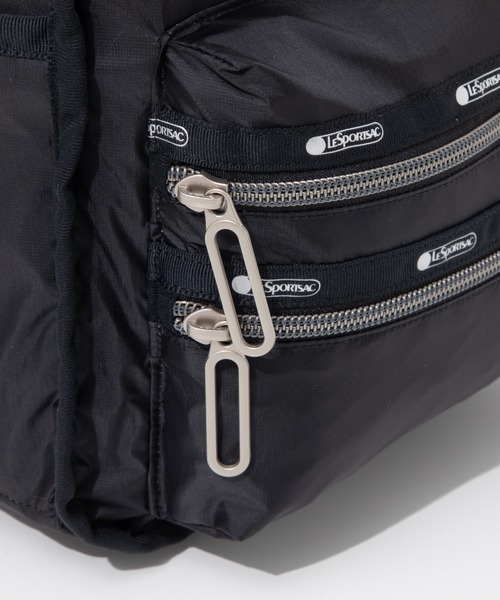 LeSportsac(レスポートサック)の「LeSportsac SM FUNCTIONAL BKPK レスポートサック ファンクショナル バックパック(バックパック/リュック・レディース・ブラック・FREE)」の11枚目の写真