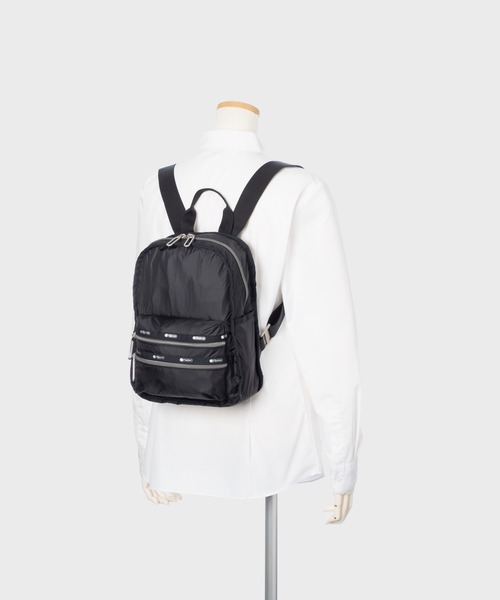 LeSportsac(レスポートサック)の「LeSportsac SM FUNCTIONAL BKPK レスポートサック ファンクショナル バックパック(バックパック/リュック・レディース・ブラック・FREE)」の14枚目の写真