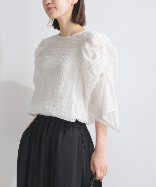 PICCIN（ピッチン）の「袖シャーリングシアーブラウス（シャツ/ブラウス・レディース・オフホワイト/ライトグリーン・M）」の4枚目の写真