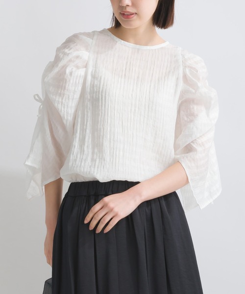 PICCIN（ピッチン）の「袖シャーリングシアーブラウス（シャツ/ブラウス・レディース・オフホワイト/ライトグリーン・M）」の3枚目の写真