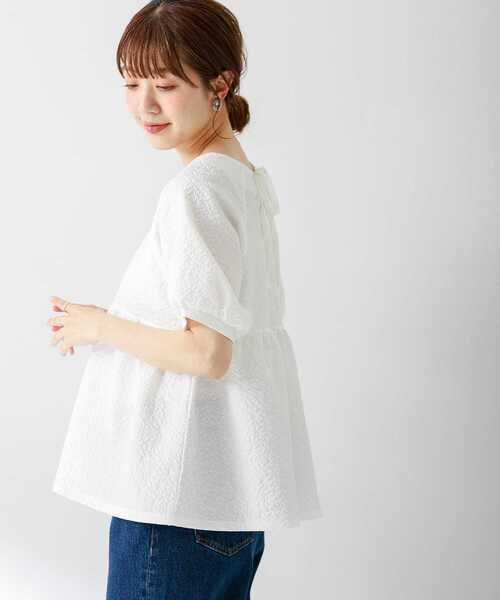 ふくれジャガード半袖ブラウス