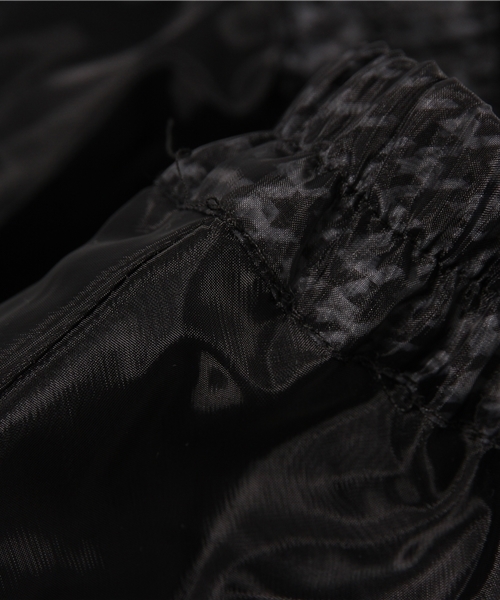 WEGO（ウィゴー）の「WEGO/オーガンジー千鳥柄リバーシブルスカート（スカート・レディース・アイボリー/ライトグレー/ブラック・FREE）」の13枚目の写真