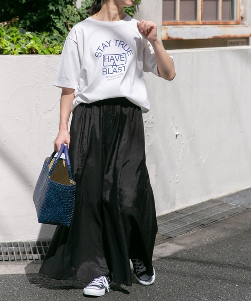 FORK&SPOON（フォークアンドスプーン）の「FORK&SPOON　メッセージロゴTシャツ（Tシャツ/カットソー・レディース・ブルー系その他/ホワイト系その他/ブラック系その他・1）」の9枚目の写真