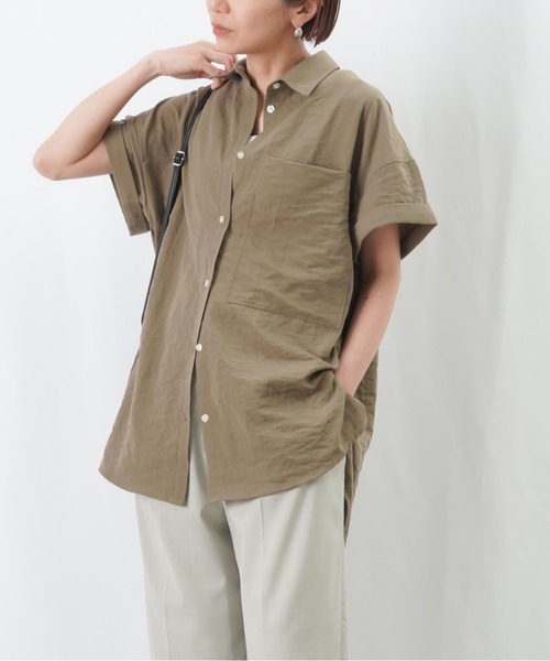 LUCA/LADY LUCK LUCA(ルカ/レディラックルカ)の「LC/LLL ポケットロングシャツ / バックタック半袖シャツブラウス(シャツ/ブラウス・レディース・ブラック/カーキ/オフホワイト・FREE)」の3枚目の写真