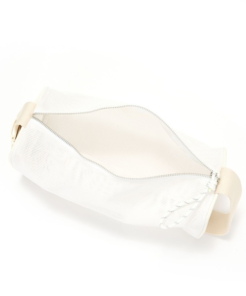 OUTDOOR PRODUCTS（アウトドアプロダクツ）の「【OUTDOOR PRODUCTS】メッシュBOXショルダー（ショルダーバッグ・レディース・ホワイト/ブラック・FREE）」の16枚目の写真