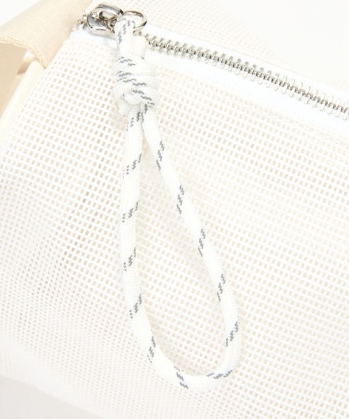 OUTDOOR PRODUCTS（アウトドアプロダクツ）の「【OUTDOOR PRODUCTS】メッシュBOXショルダー（ショルダーバッグ・レディース・ホワイト/ブラック・FREE）」の17枚目の写真