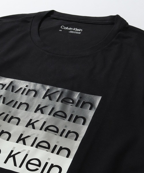Calvin Klein(カルバン・クライン)の「【Calvin Klein/カルバンクライン】ロゴプリント ショートスリーブTシャツ(Tシャツ/カットソー・メンズ・ホワイト/ブラック・M/S/L)」の6枚目の写真