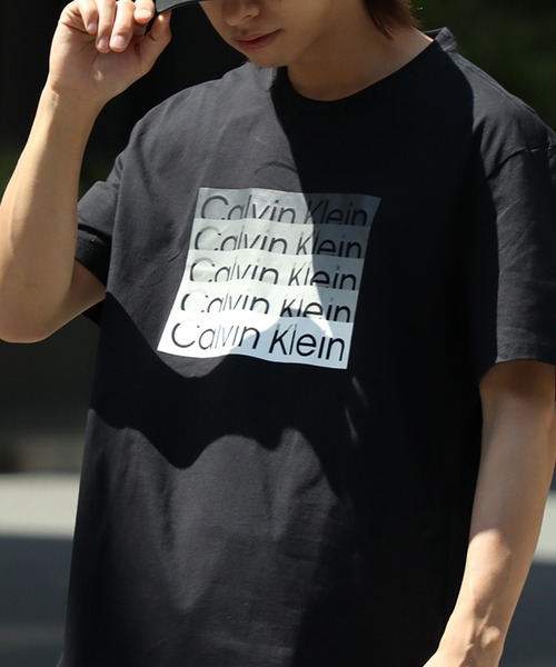 Calvin Klein(カルバン・クライン)の「【Calvin Klein/カルバンクライン】ロゴプリント ショートスリーブTシャツ(Tシャツ/カットソー・メンズ・ホワイト/ブラック・M/S/L)」の13枚目の写真