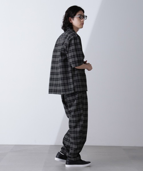 NANO universe(ナノユニバース)の「ブークレチェックオープンカラーシャツ(シャツ/ブラウス・メンズ・ブラック/モカ・M/L)」の4枚目の写真