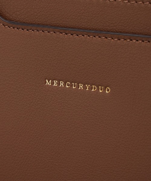 MERCURYDUO（マーキュリーデュオ）の「【MERCURYDUO/マーキュリーデュオ】両アオリポケット サイド配色A4トートバッグ　  キーチャーム付（トートバッグ・レディース・ブラック/アイボリー/ダークブラウン/ベージュ/グレイッシュベージュ/ライトグレー・FREE）」の13枚目の写真