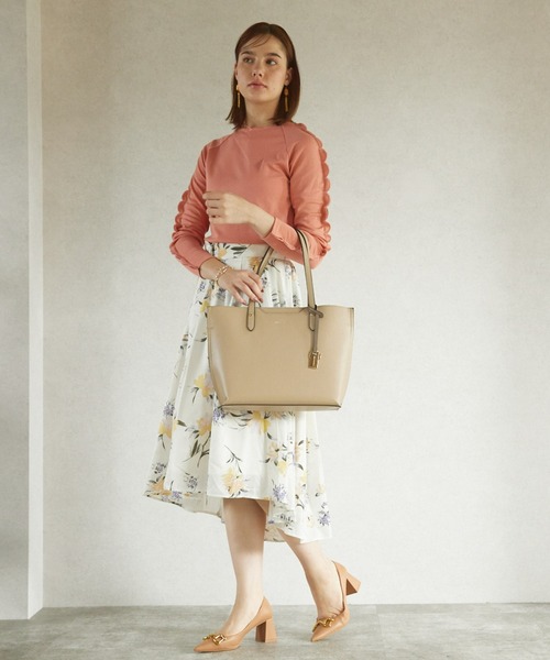 MERCURYDUO（マーキュリーデュオ）の「【MERCURYDUO/マーキュリーデュオ】両アオリポケット サイド配色A4トートバッグ　  キーチャーム付（トートバッグ・レディース・ブラック/アイボリー/ダークブラウン/ベージュ/グレイッシュベージュ/ライトグレー・FREE）」の19枚目の写真