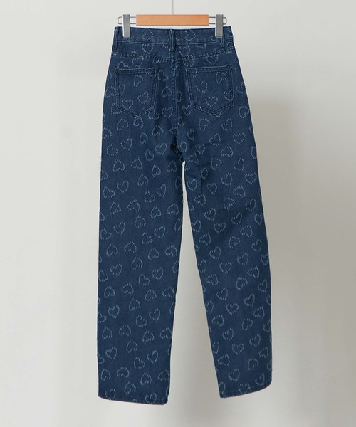 GORGE(ゴージ)の「《総柄ハート×美脚シルエット》レディース デニムパンツ ストレート 体型カバー 春夏秋(デニムパンツ・レディース・ブルー/ライトブルーグレー・S/M)」の5枚目の写真