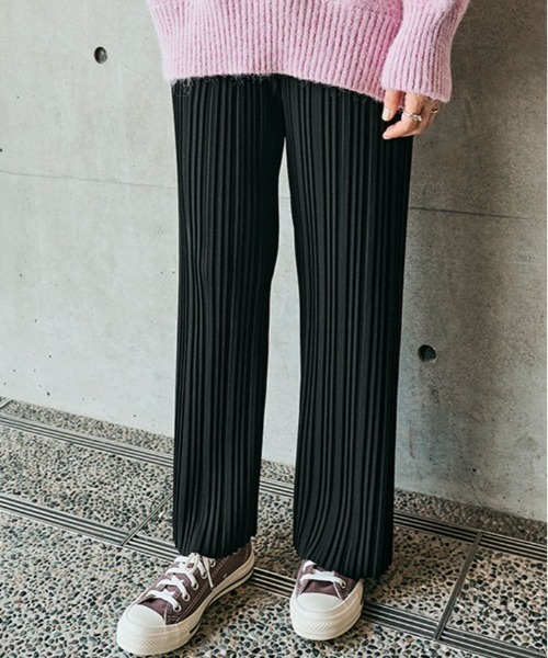 kirakiraShop（キラキラショップ）の「セルフカット アコーディオン プリーツ ワイドパンツ（その他パンツ・レディース・モカ/ネイビー/グレー/ブラック/チャコール/ブラック系/ブラック系1/バーガンディー・L/M）」の2枚目の写真