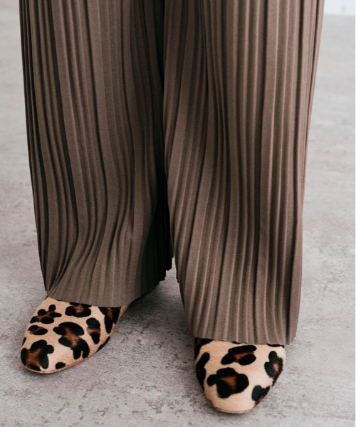 kirakiraShop（キラキラショップ）の「セルフカット アコーディオン プリーツ ワイドパンツ（その他パンツ・レディース・モカ/ネイビー/グレー/ブラック/チャコール/ブラック系/ブラック系1/バーガンディー・L/M）」の10枚目の写真